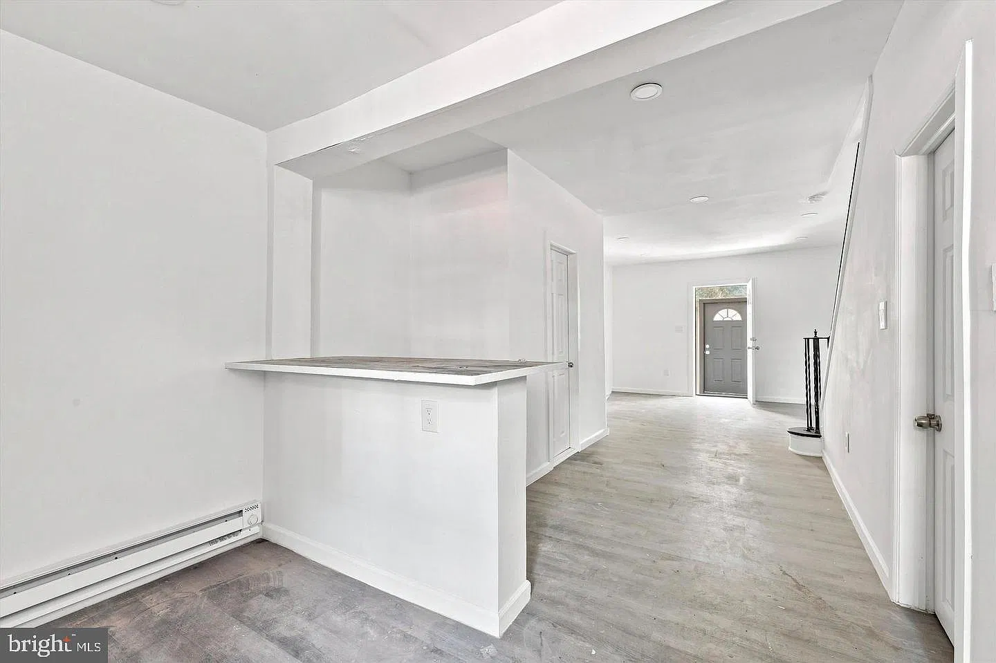 2 bed, 1.5 bath, 1000 sqft, $1,895 — Photo 2