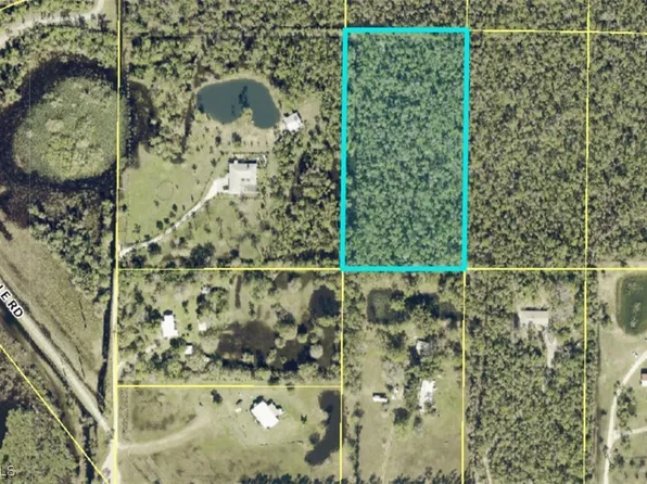 Ace Rd, North Fort Myers, FL 33917