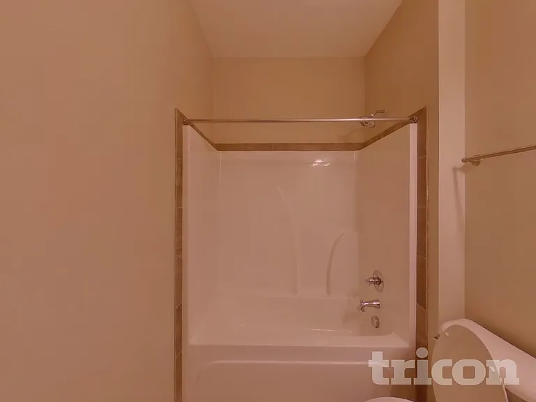 820 Ellyson Dr — Photo 13