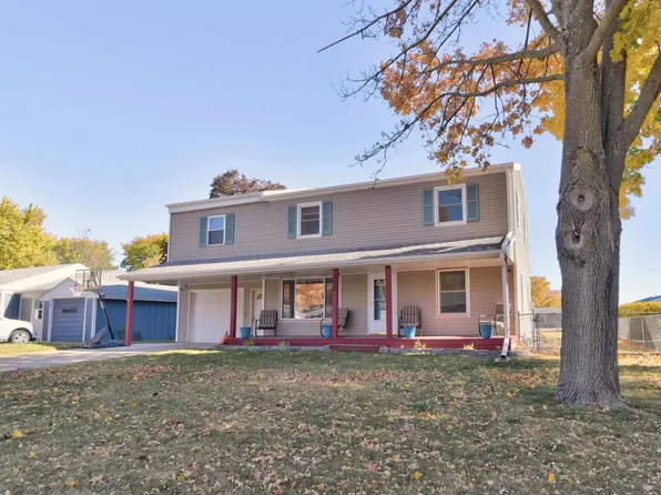 808 N 14th St, Estherville, IA 51334