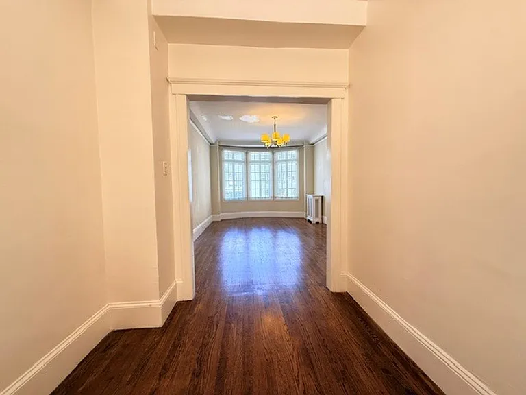 1245 California Street — Photo 7