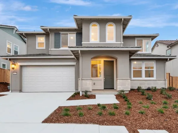 8097 Blue River Dr, Vallejo, CA 94591