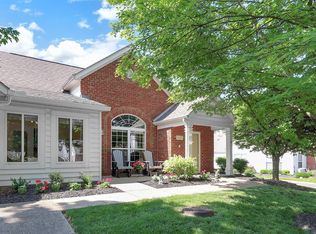 1127 Overlook Ct, Pickerington, OH