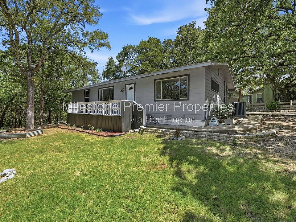 1st image of 101 Lakewood Ln