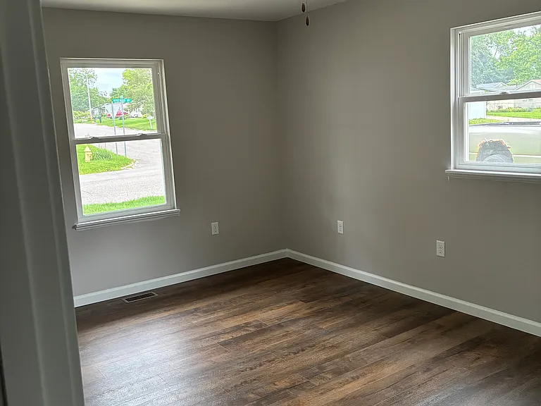 103 Rosewood Dr — Photo 22