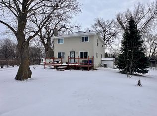 101 Axel Ave E, Grove City, MN 56243
