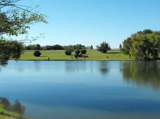 1 Montrose Rd, Paola, KS 66071