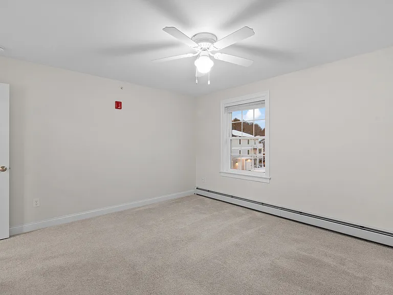 Cumberland Woods Apartments — Photo 16