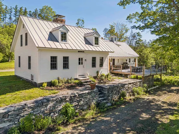 4669 Vermont Rte 100, Londonderry, VT 05148