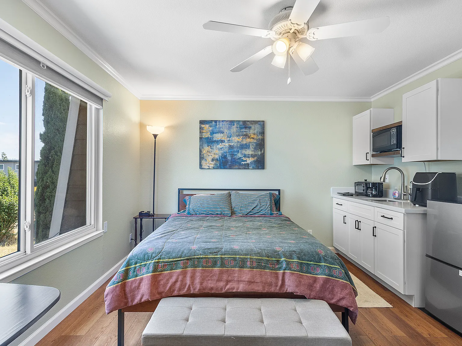 Studio, 1141 sqft, $1,800 — Photo 1