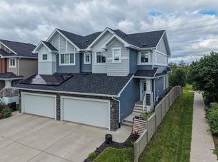 3837 Robins Cres NW, Edmonton, AB T5S 0M7