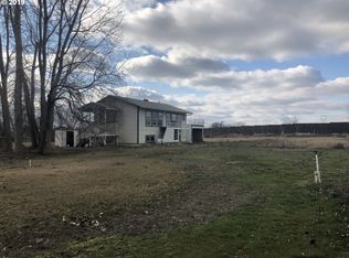 75577 Prickly Pear Ln, Irrigon, OR 97844