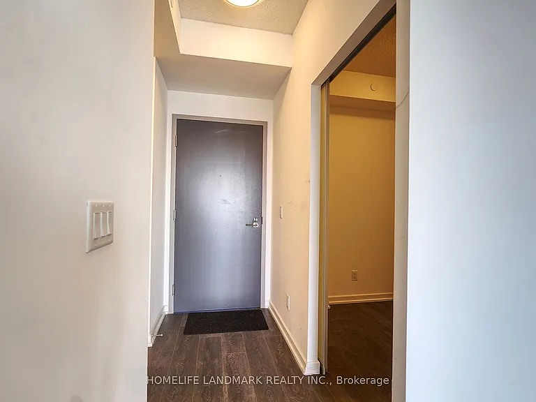 32 Forest Manor Rd #2211 — Photo 2