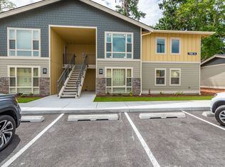 1901 Mina Pl #A202, Oak Harbor, WA 98277