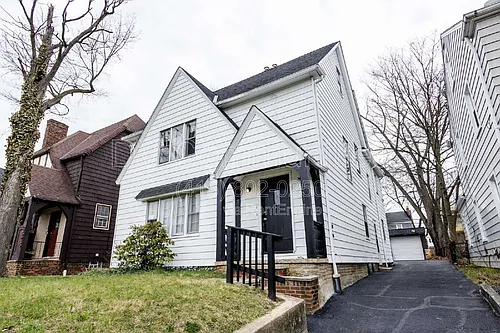 3579 Riedham Rd #UP Photo 1