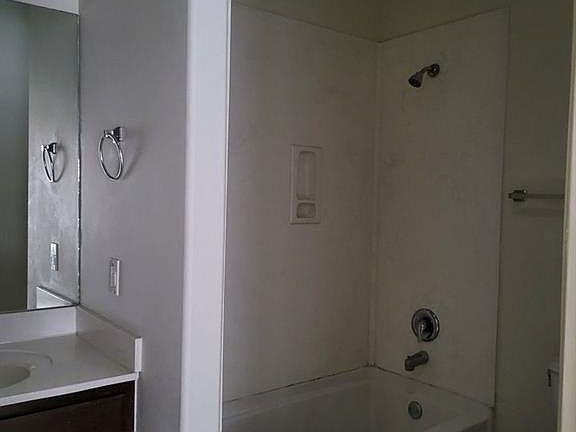 2nd image of 403 Lotto Ln APT D