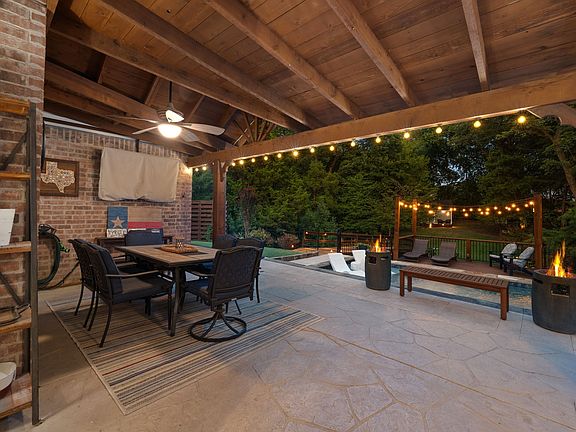 5th image of 3202 Harbor Pointe Dr