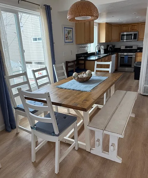 718 Sunset Ct — Photo 6
