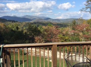 261 Ridgeview Rd, Spruce Pine, NC 28777