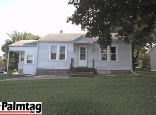 906 Clay St, Sidney, IA 51652