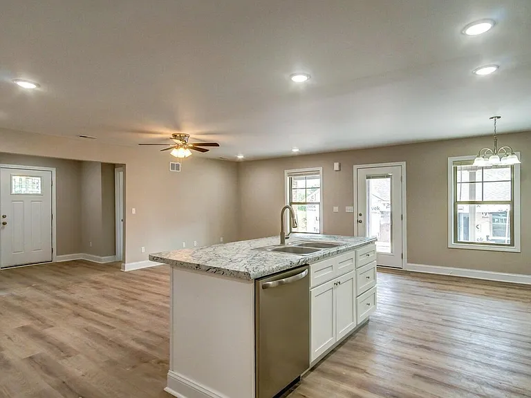 144 Garden Gate Dr — Photo 12