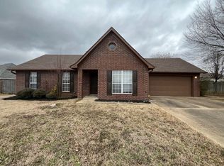 1362 Richland Dr, Southaven, MS 38671
