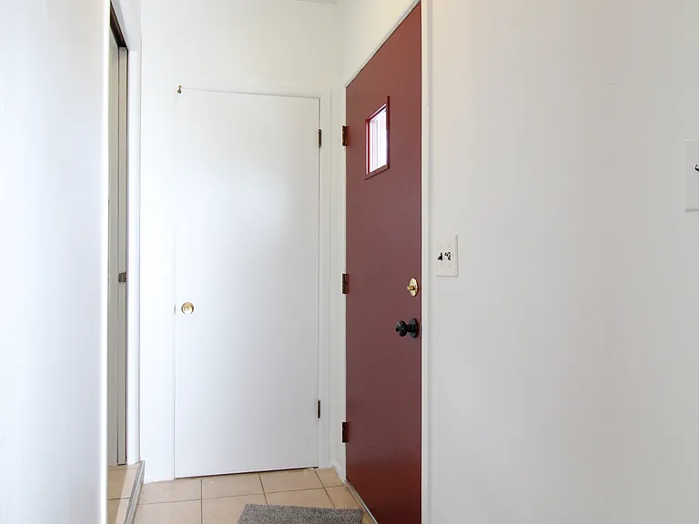 25815 Midway St — Photo 2