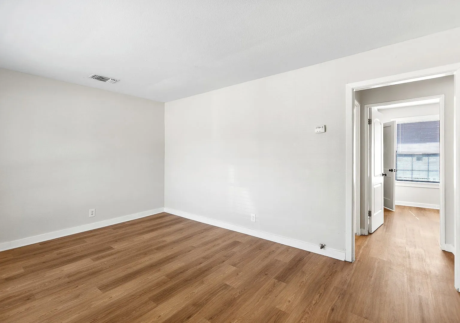 1006 and 1008 Haynes St — Photo 3