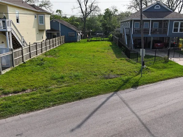 0 Boulevard St, Bacliff, TX 77518