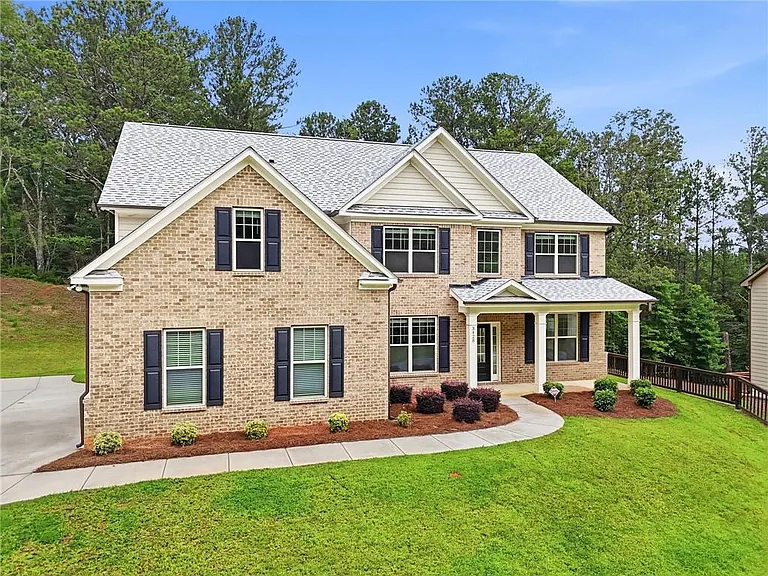 3428 S Scales Rd — Photo 2