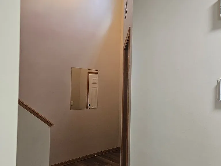 6843 S 89th St — Photo 16