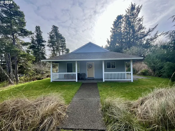 90380 Clark Rd, Warrenton, OR 97146