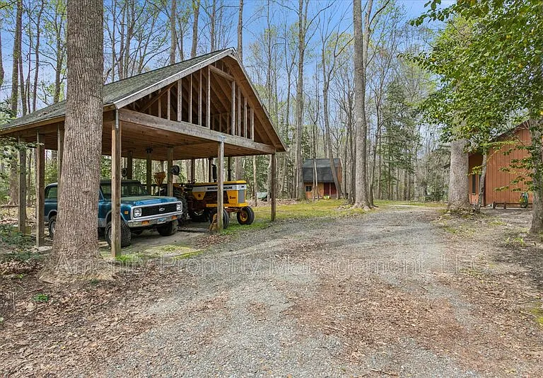 5974 Ladysmeade Ln — Photo 49