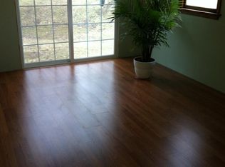 9 Linnet Ln, Lock Haven, PA 17745