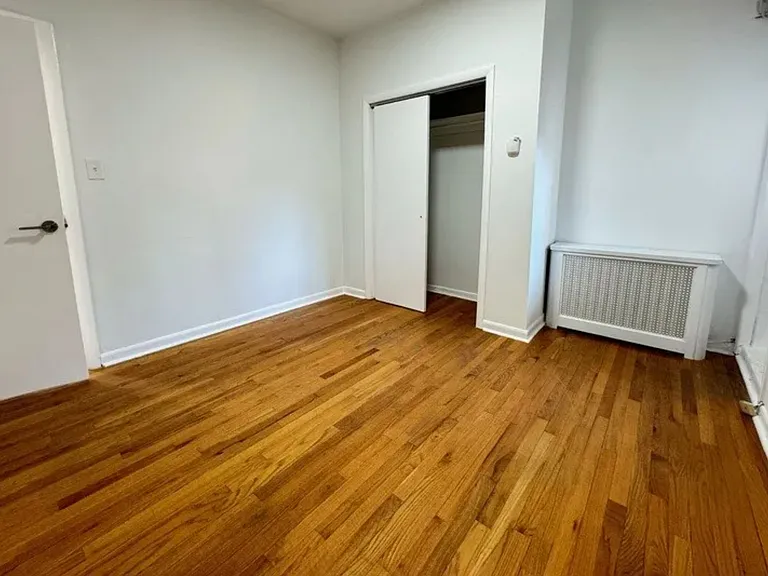 1010 Pine St #2FF — Photo 10