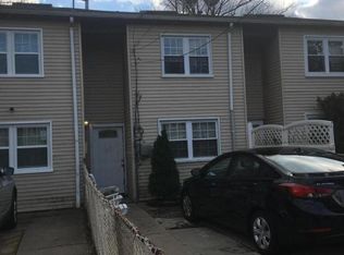 12 Wayne St, Staten Island, NY 10310