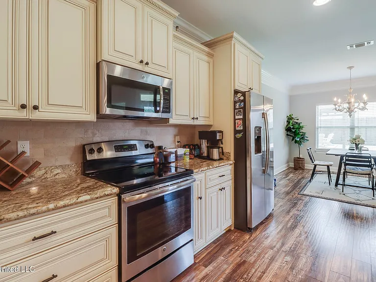 14914 Audubon Lake Blvd — Photo 11