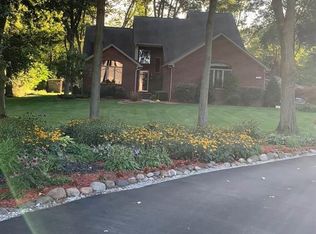 29254 Cotton Rd, Chesterfield, MI 48047