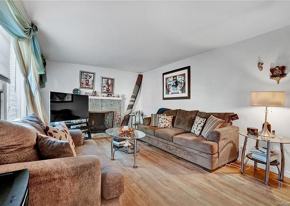 31 Maple Pl Yonkers, NY, 10704 Apartments for Rent Zillow
