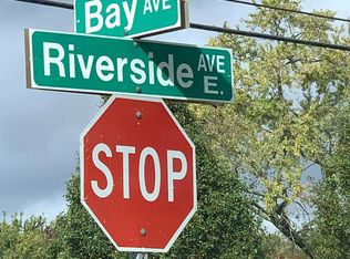 1304 E Riverside Ave, Essex, MD 21221