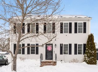 35 Sophia Ln, Bridgewater, MA 02324