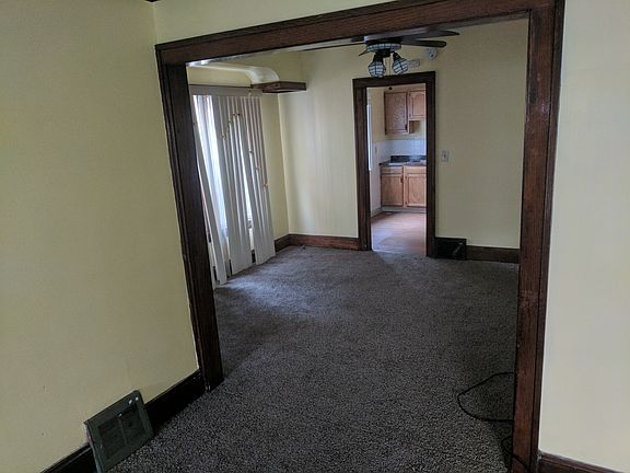 Living Area 2