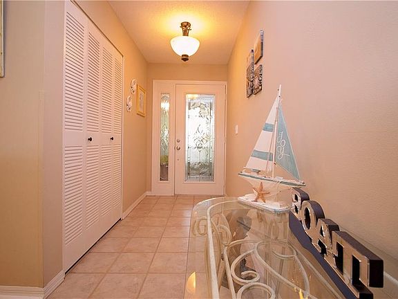 3rd image of 2605 Lancaster Dr