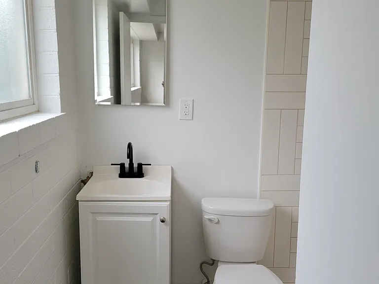 1358 S Park St #2 — Photo 5