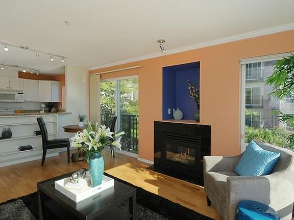 2nd image of 323 Queen Anne Ave N APT 315