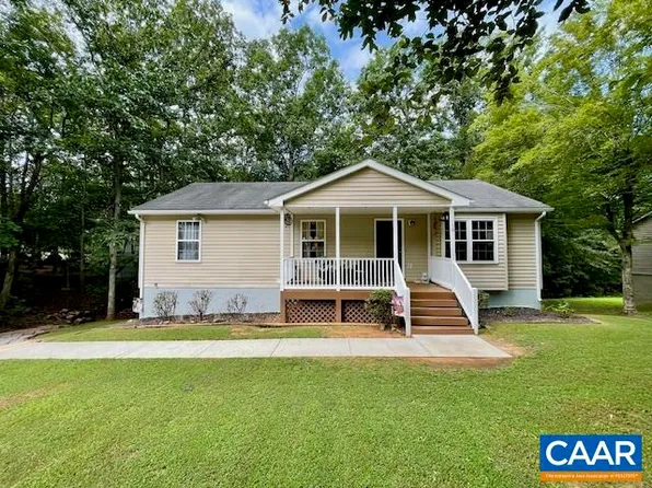 16 Mecanop Ct, Palmyra, VA 22963