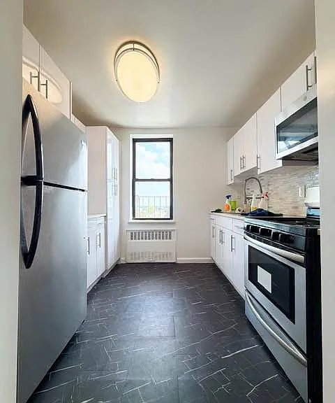 88-50 179th St #6 — Photo 1
