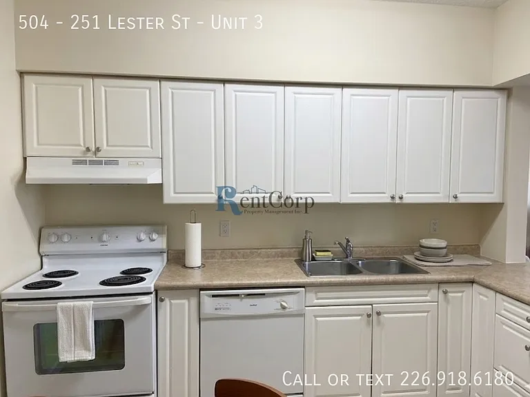 504 Lester St #3 — Photo 8