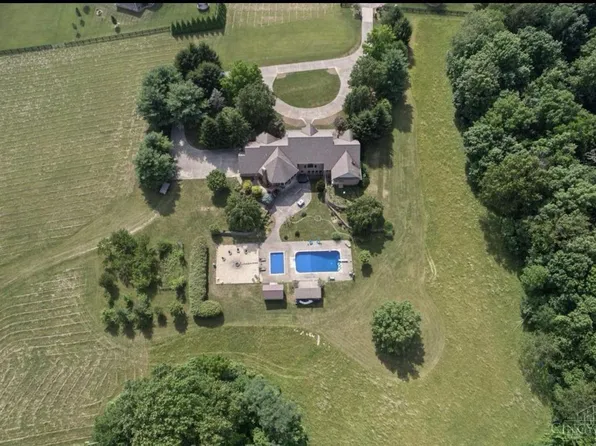 185 Windfield Ln, West Union, OH 45693