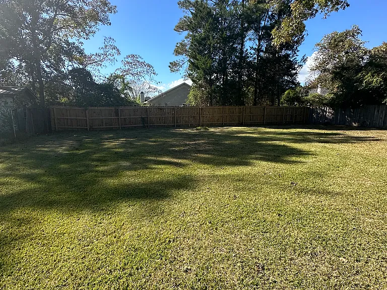 725 W Phillips Dr — Photo 31
